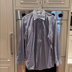 Worn Once Brooks Brothers Blue & White Stripes Buttondown
